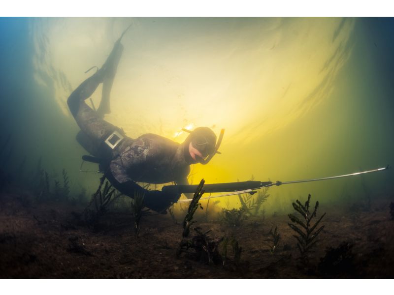 Pesca submarina, tipo de caza que se realiza bajo el agua